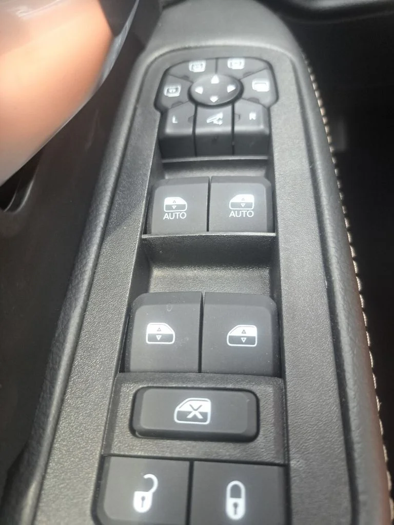 2025 RAM 2500 Big Horn - Photo 16