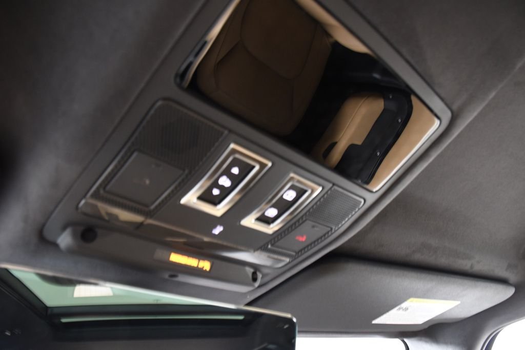 New 2026 Santorini Blk Land Rover X image 33