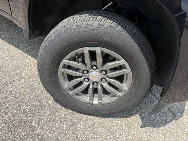 Used 2024 Black Chevrolet 4WD LT image 33
