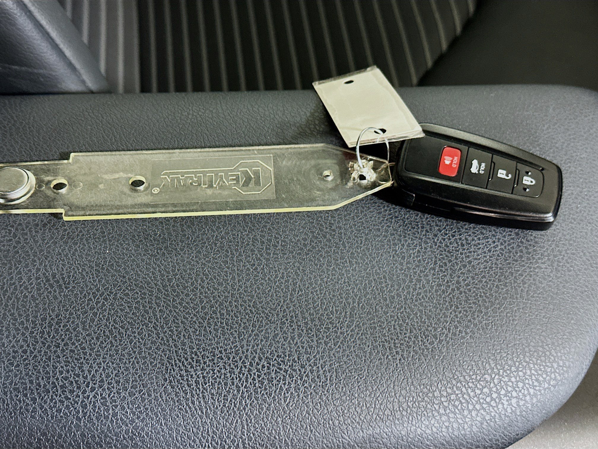 Used 2024 Ice Toyota SE image 33