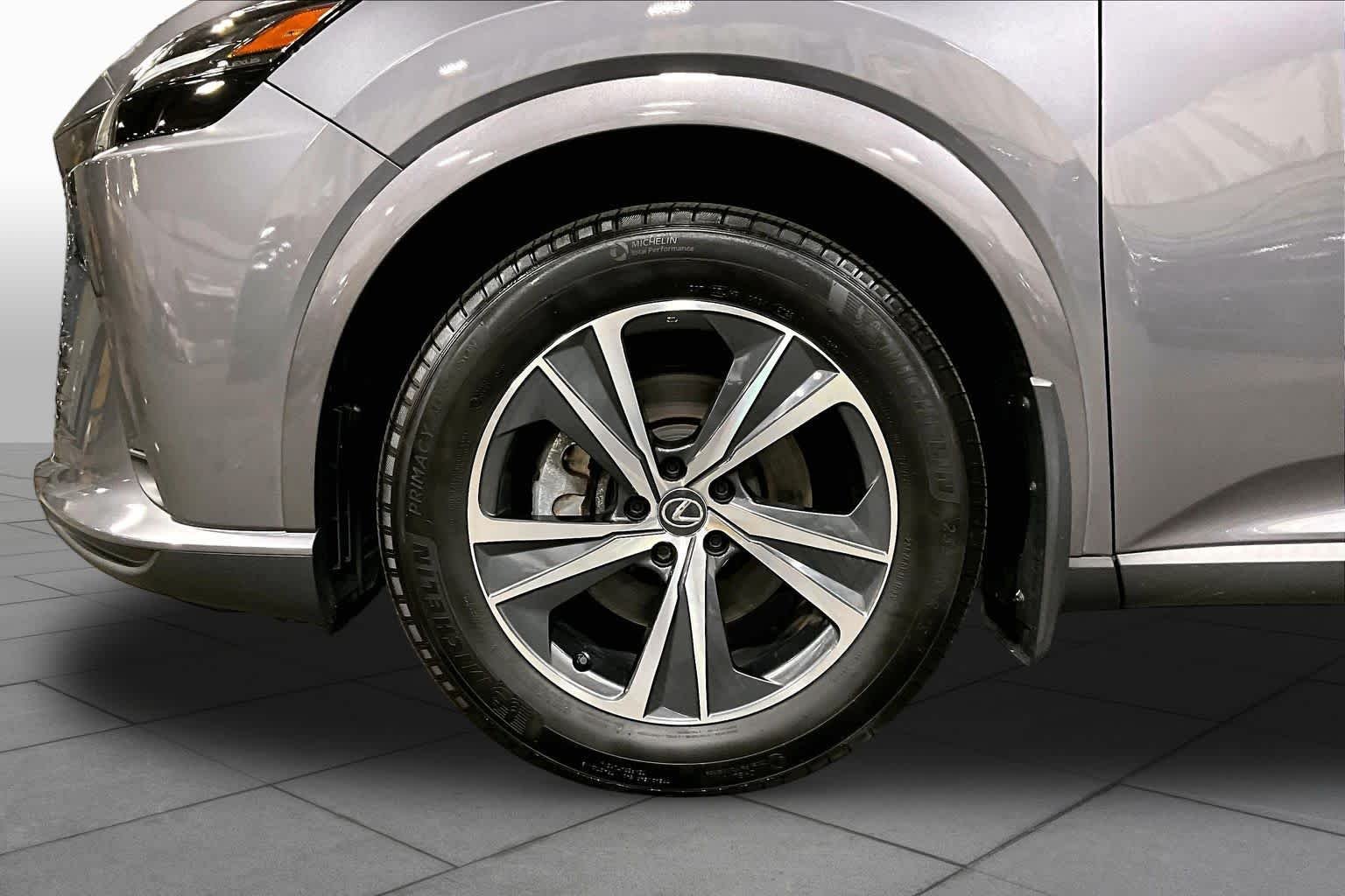 Used 2023 Nebula Gray Pearl Lexus Premium image 11