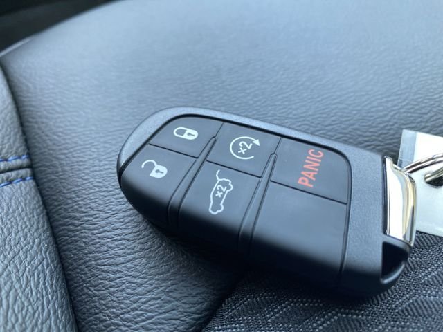 2025 Jeep Compass Latitude - Photo 28