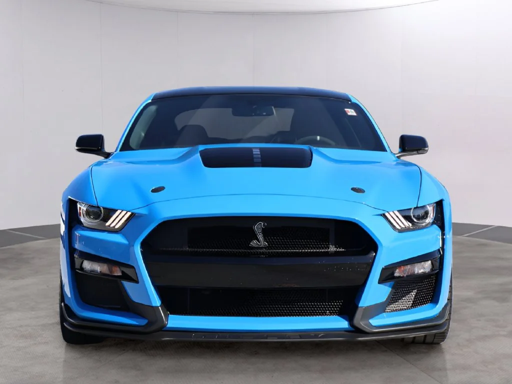 Used 2022 Grabber Blue Metallic Ford Shelby GT500 image 2