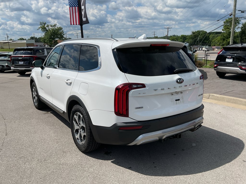 Used 2020 Snow White Pearl Kia EX image 8