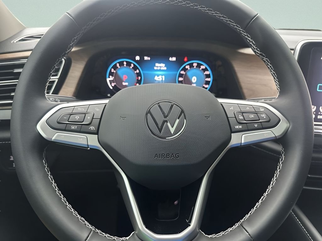 2026 Volkswagen Atlas SE w/Tech - Photo 14