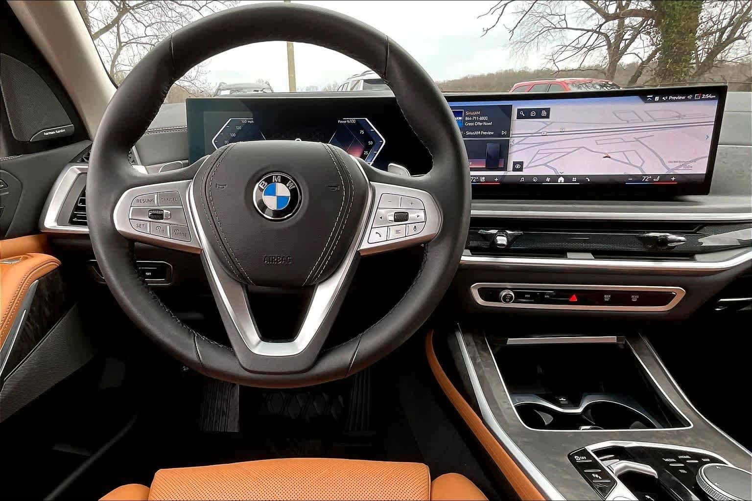 Used 2025 Black Sapphire Metallic BMW xDrive40i image 5