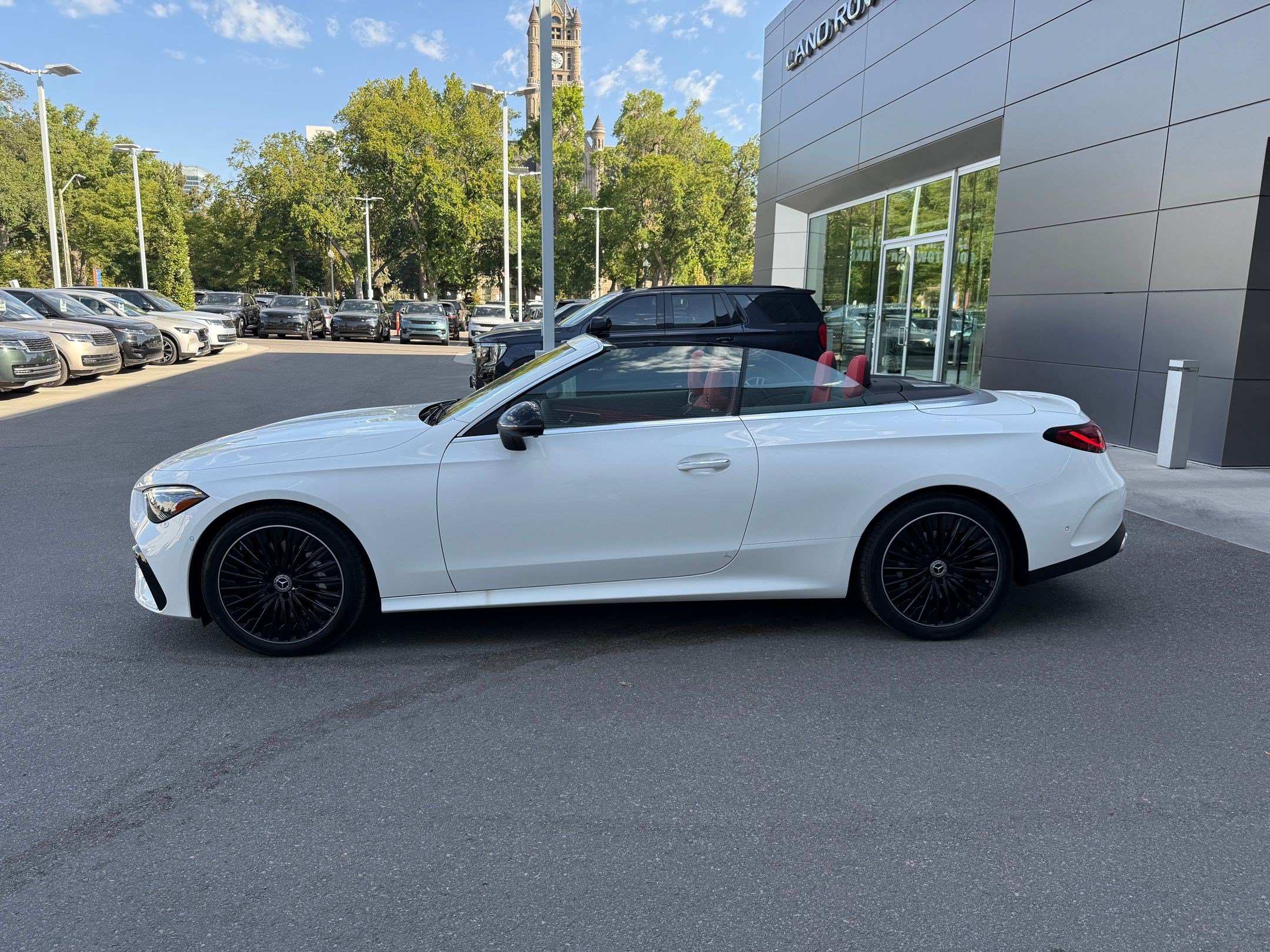 New 2026 Polar White Mercedes-Benz CLE 450 image 22
