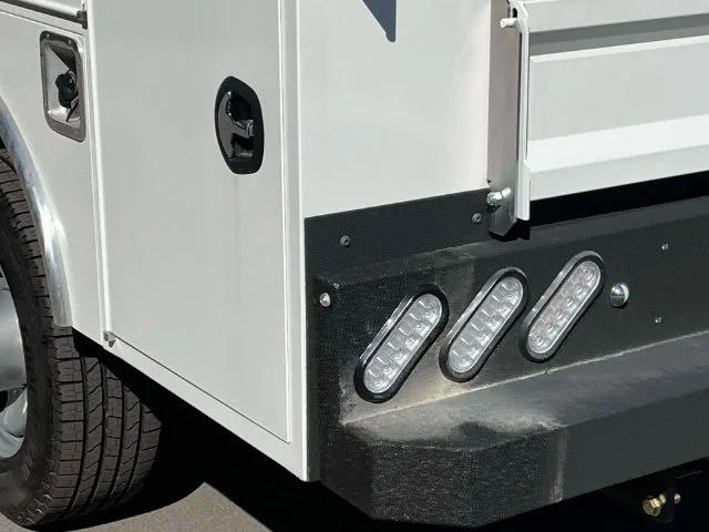 New 2027 Oxford White Ford F-350® XL image 10