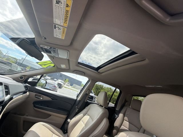 Used 2020 Red Honda RTL-E image 21