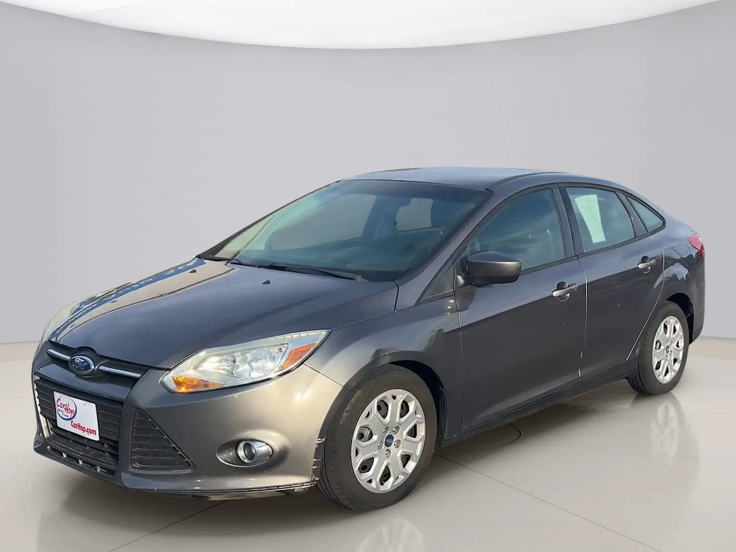 2012 Ford Focus Sedan SE's photo