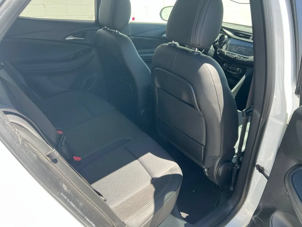 Used 2022 Summit White Buick Select image 23