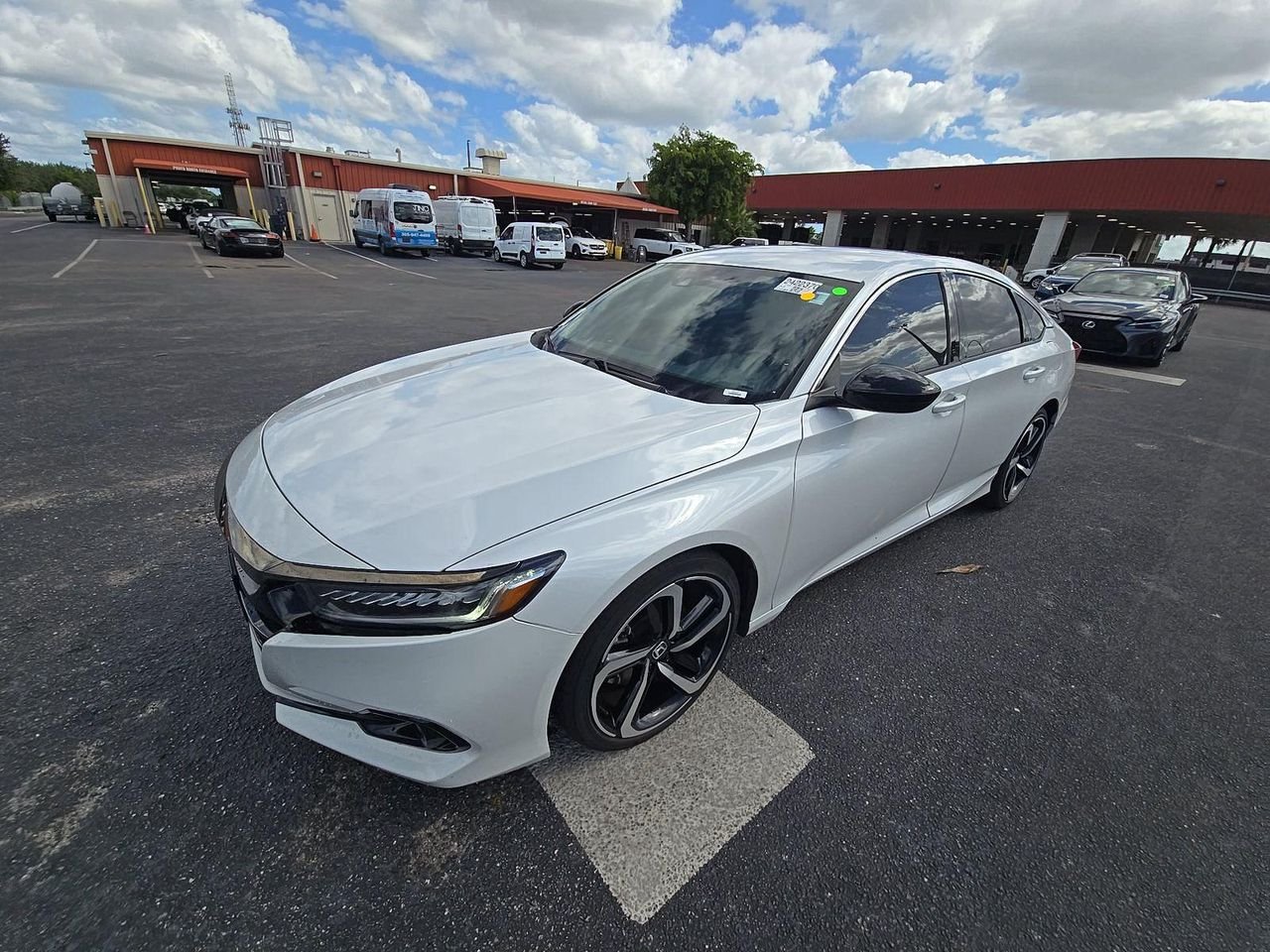 Used 2022 Platinum White Pearl Honda Sport image 1