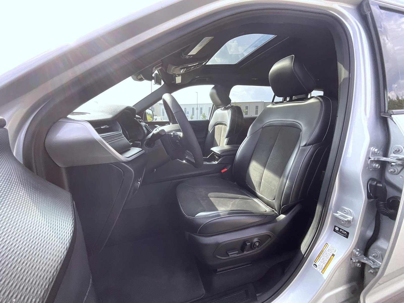 Used 2025 Silver Jeep Altitude X image 11