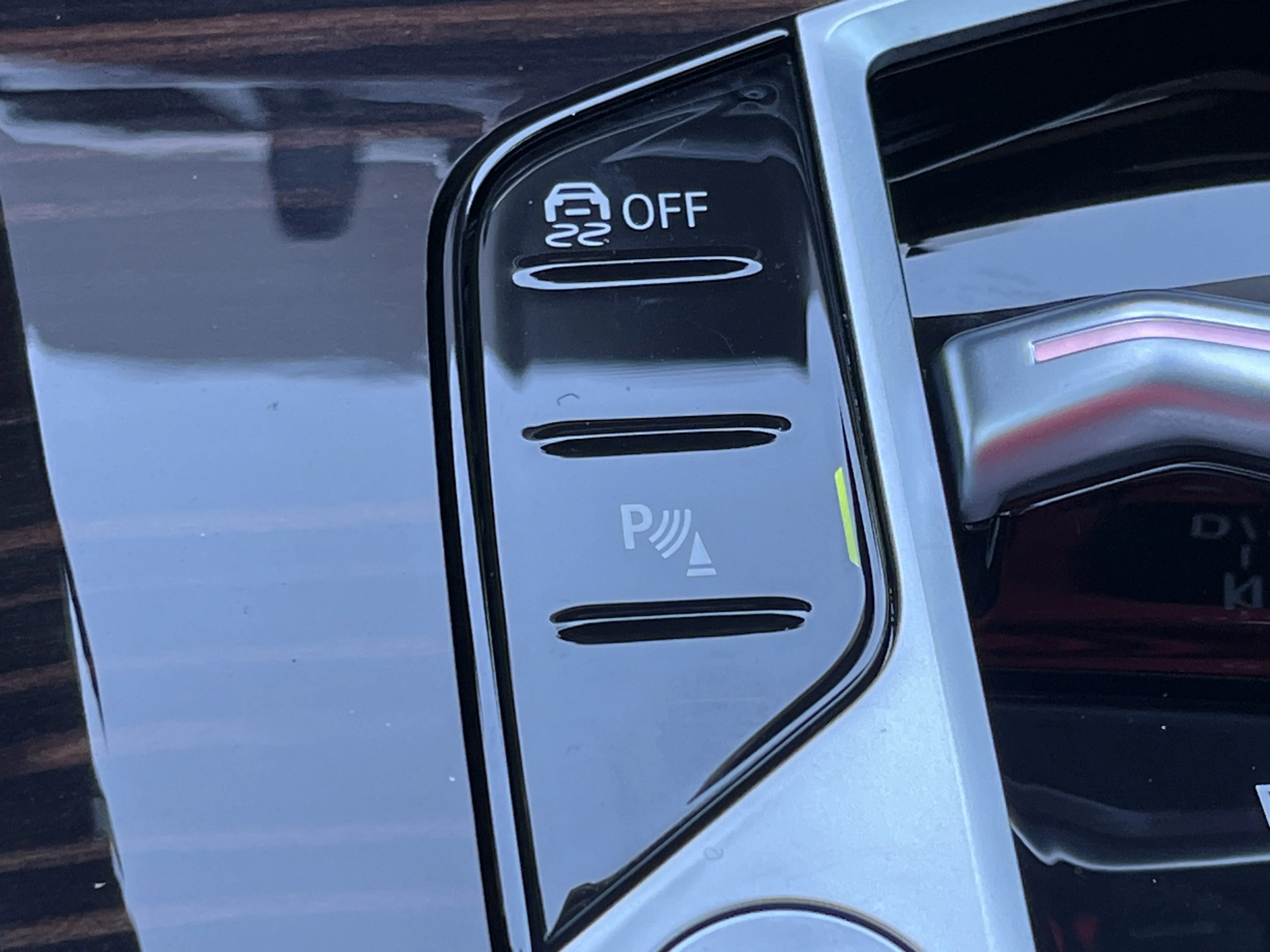 New 2026 Black Sapphire Metallic BMW xDrive40i image 10