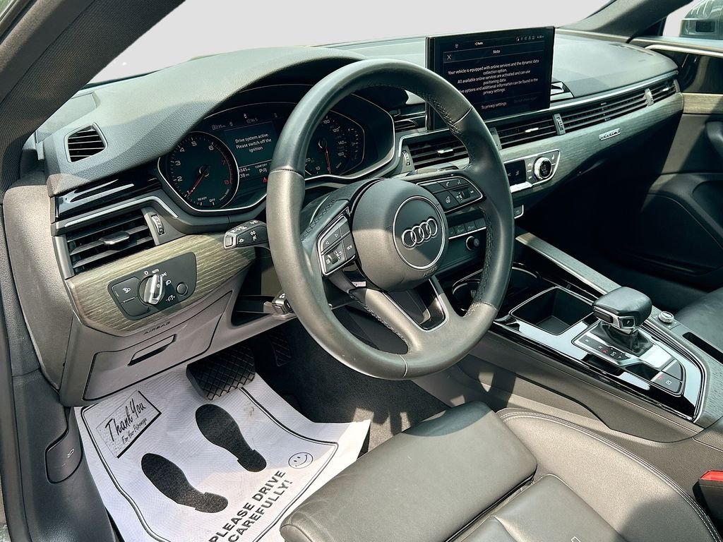 Used 2023 Daytona Gray Pearl Effect Audi S line Premium image 10