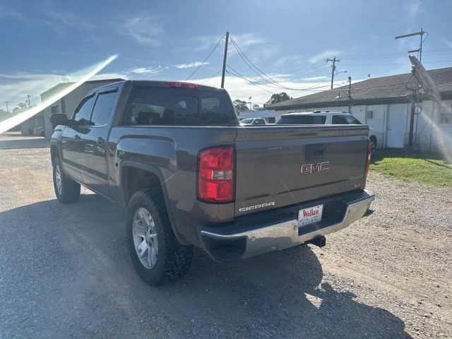 Used 2015 Brown GMC SLE image 9