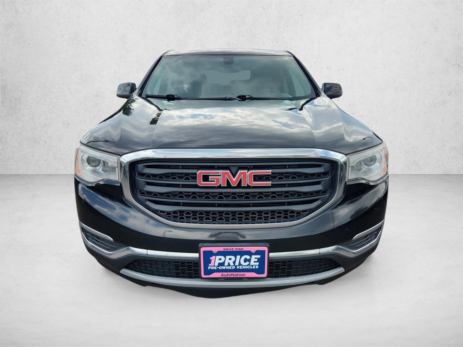 Used 2019 Ebony Twilight Metallic GMC SLE image 8