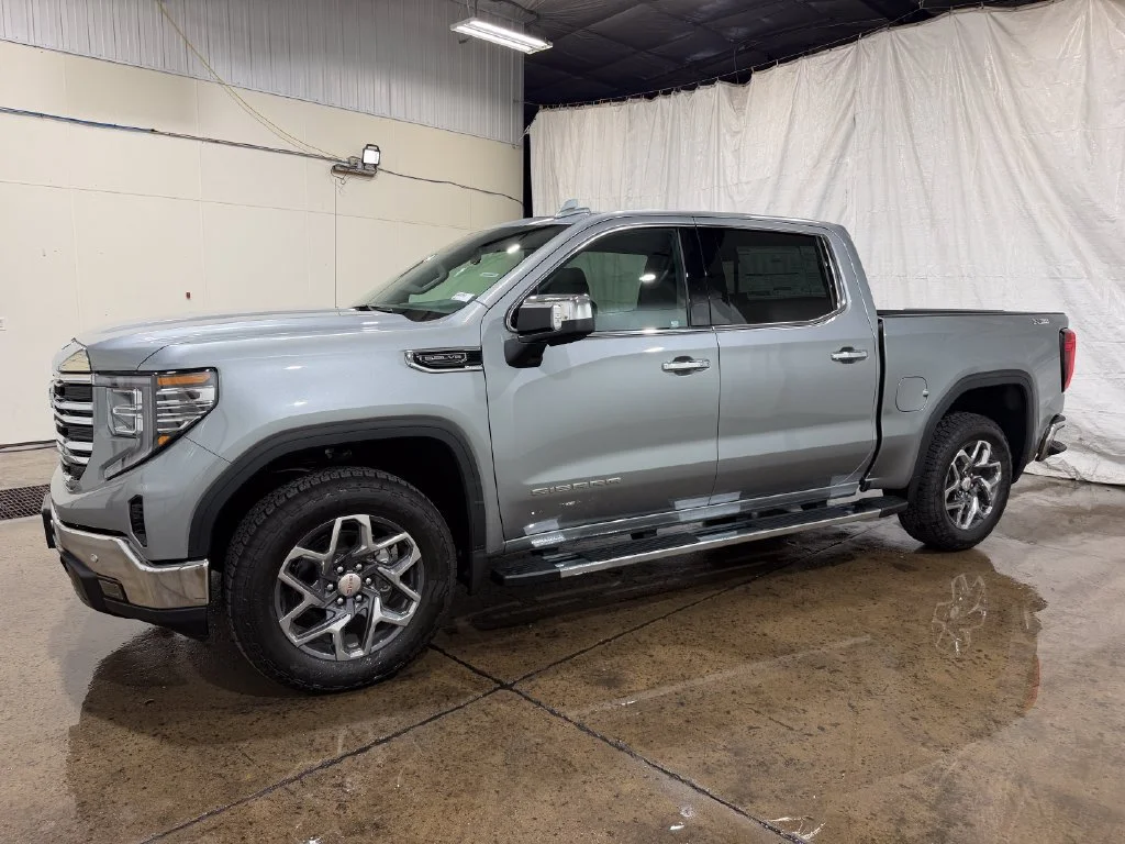 2026 GMC Sierra 1500 SLT - Photo 24