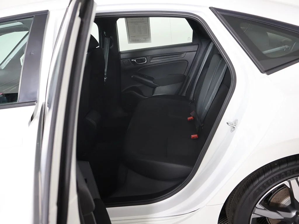 Used 2025 White Honda Sport image 31