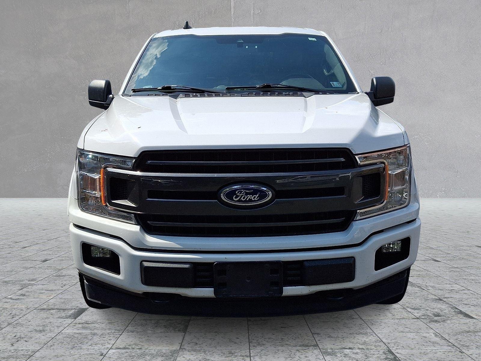 Used 2019 Oxford White Ford XLT image 2