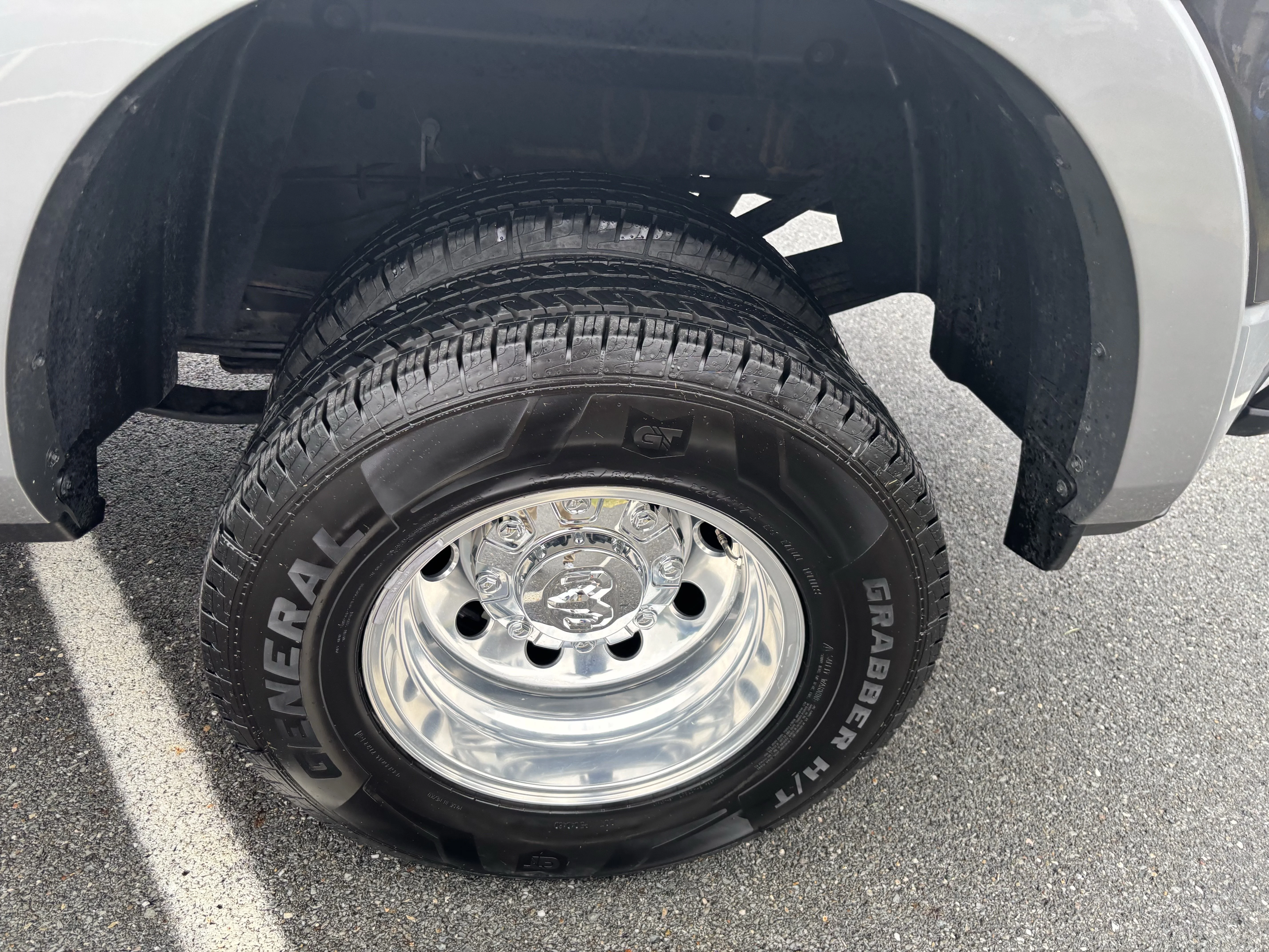 Used 2021 Granite Crystal Clearcoat Metallic Ram Laramie image 48