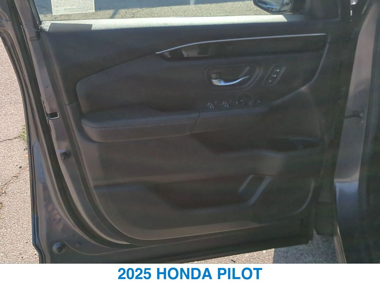 Used 2025 Gray Honda Touring image 12