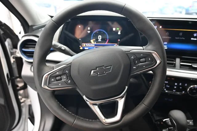 New 2026 Summit White Chevrolet LT image 21