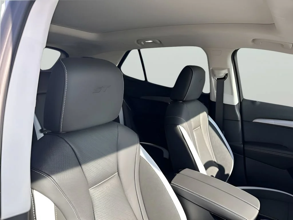 2026 Buick Envision Sport Touring - Photo 23