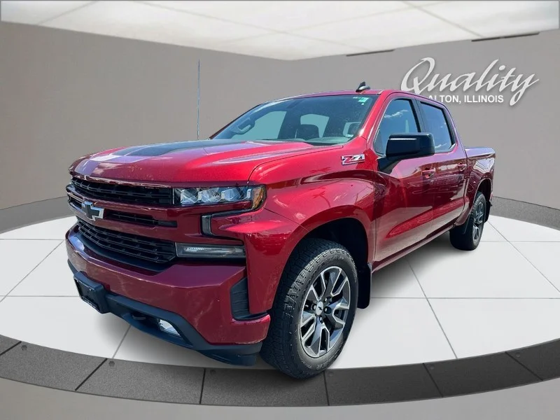 Used 2019 CAJUN RED TINTCOAT Chevrolet RST image 9