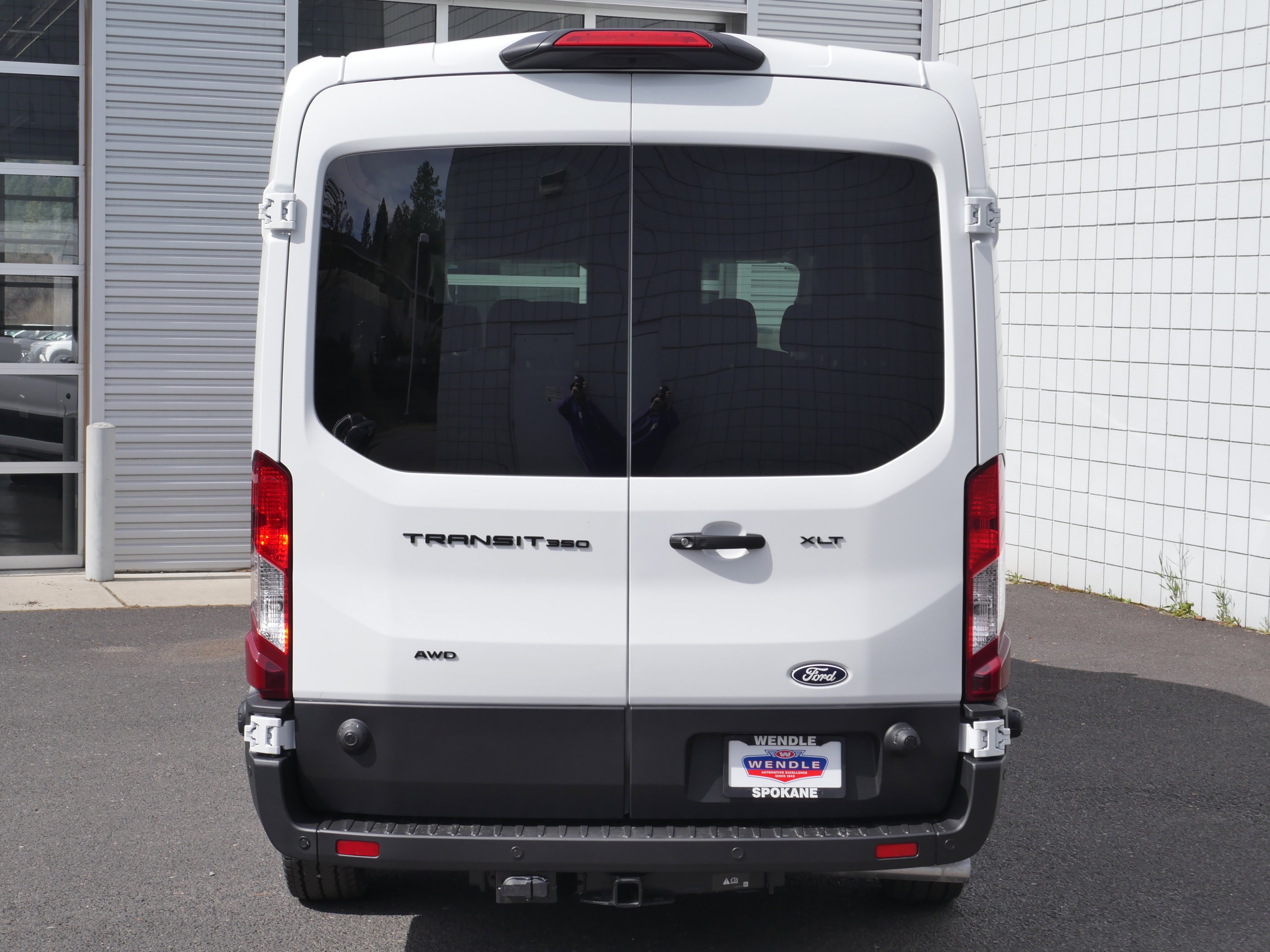New 2026 Oxford White Ford Passenger Van XLT image 21