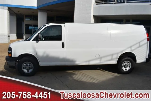 2025 Chevrolet Express Cargo Work Van - Photo 6