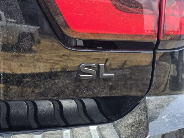Used 2023 Super Black Nissan SL image 4