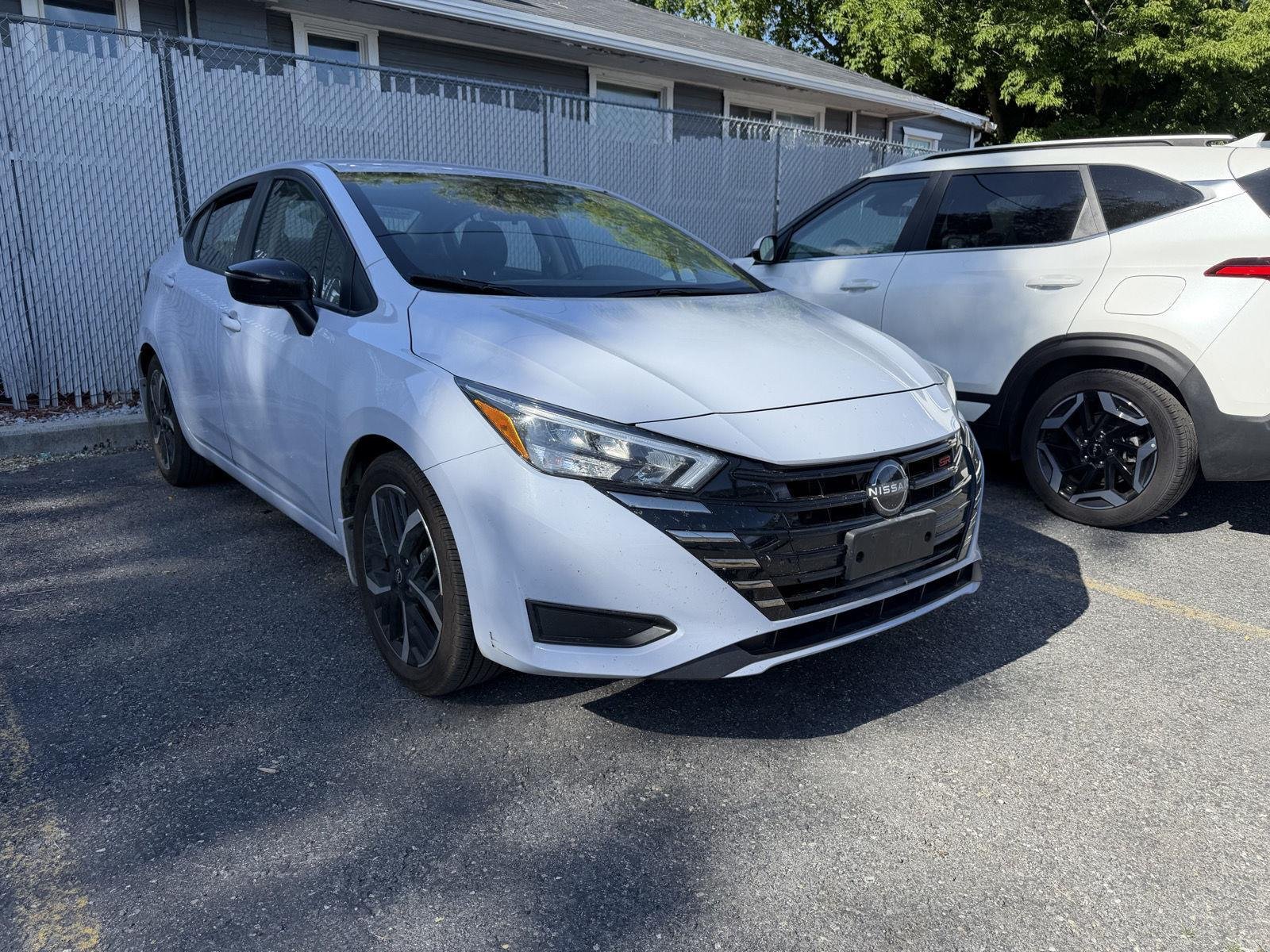 Used 2024 Gray Sky Pearl Nissan SR image 1