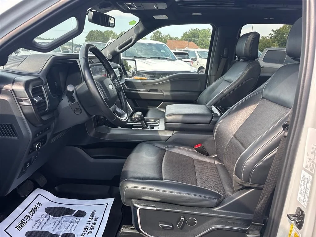 Used 2024 Avalanche Ford Lariat image 26