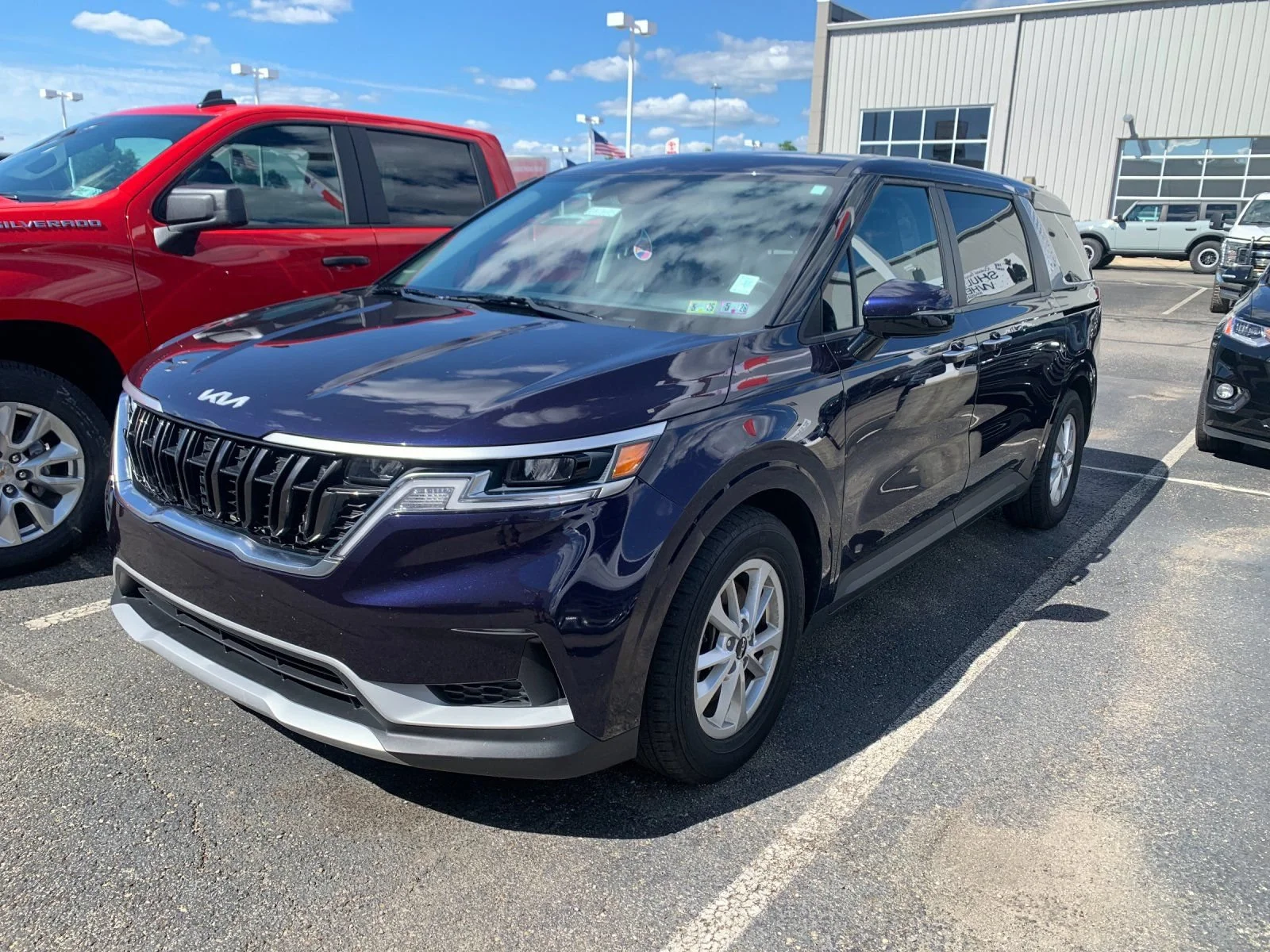 Used 2022 Blue Kia LX Seat Package image 5