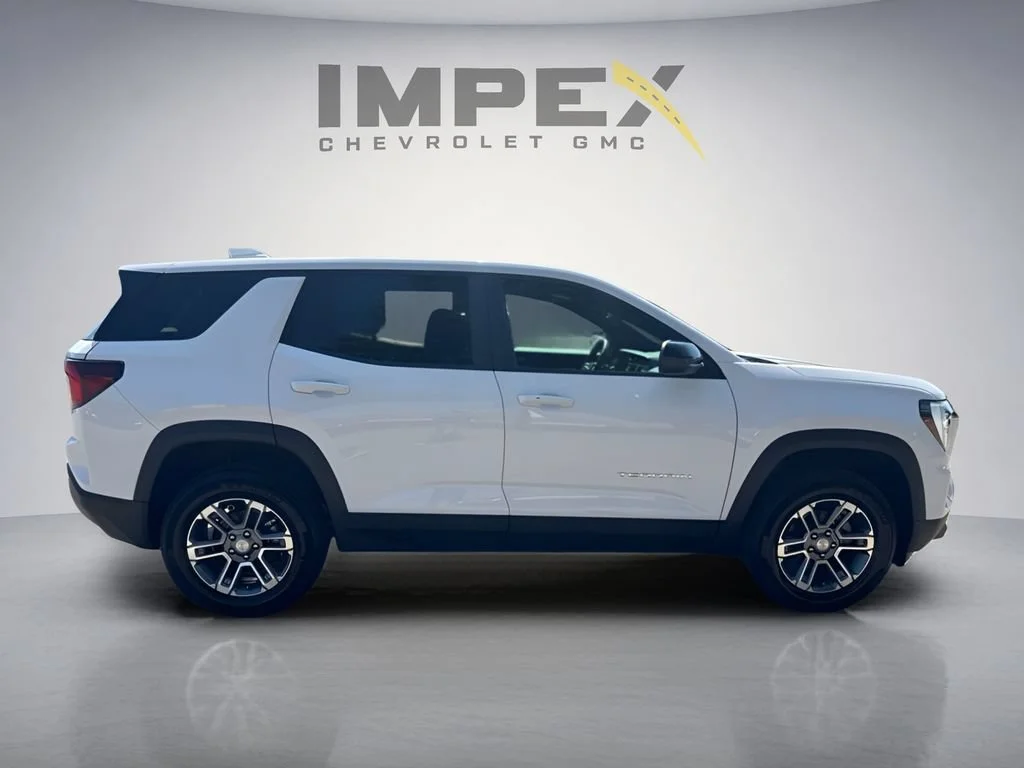 New 2027 Summit White GMC Elevation image 7