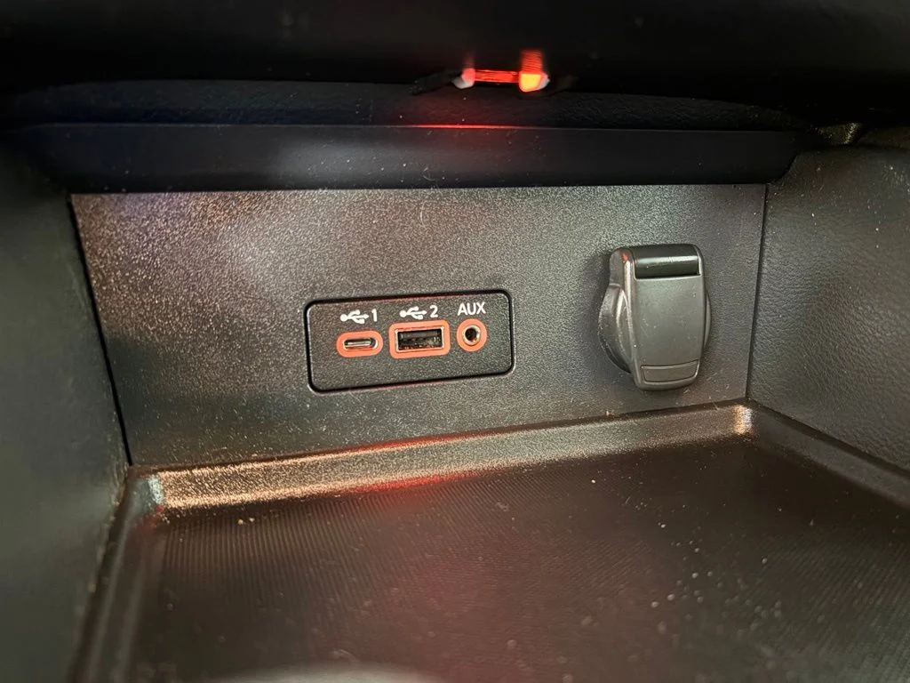Used 2021 Blue Nissan SV image 27