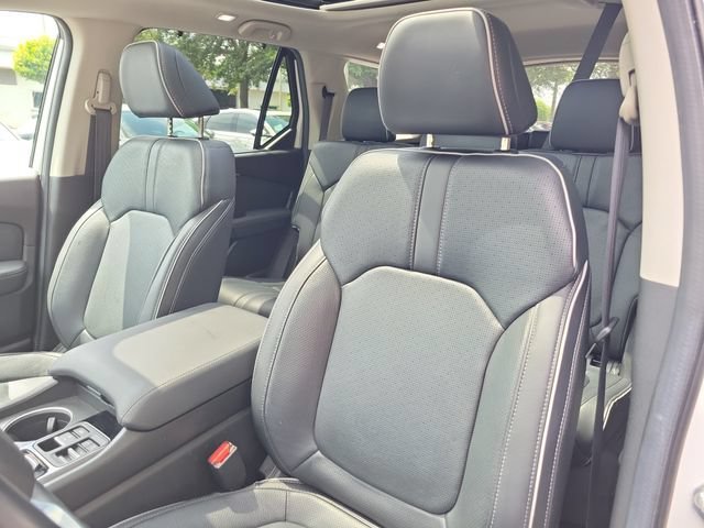 Certified Used 2025 Platinum White Pearl Honda AWD Elite image 19