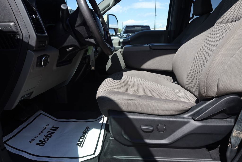 Used 2021 Silver Metallic Ford XLT image 11