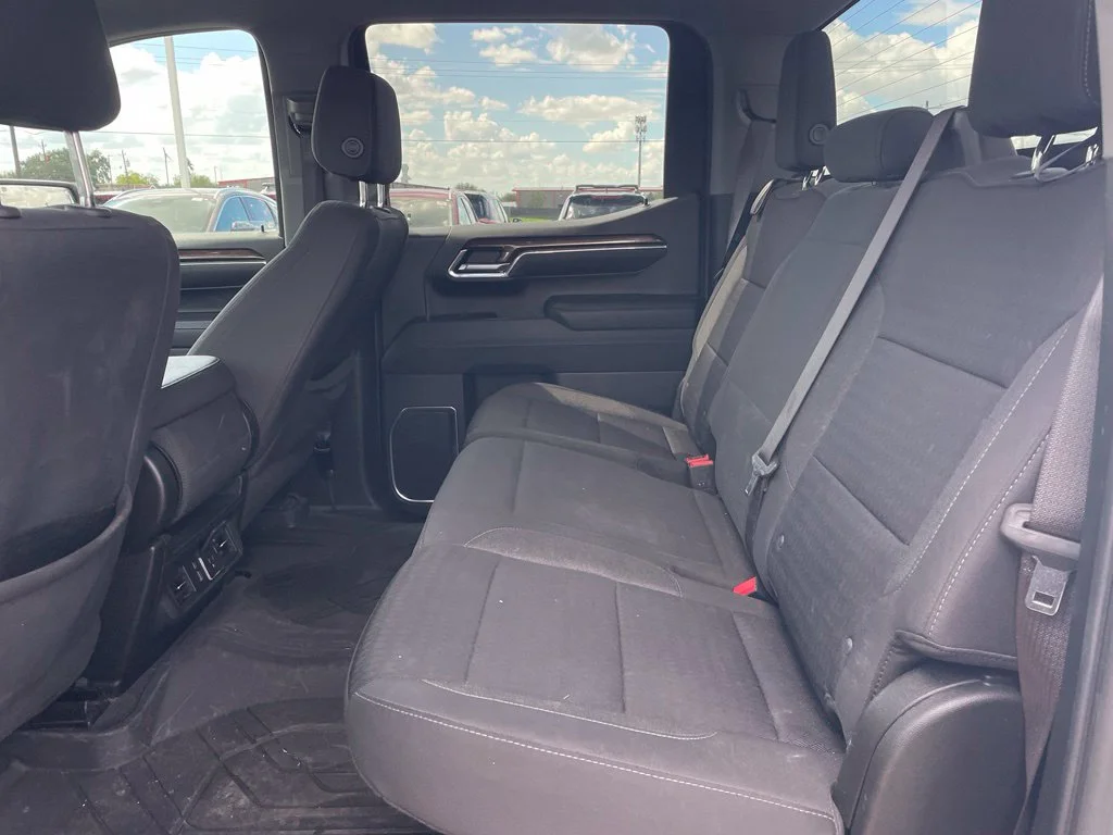Used 2023 White Chevrolet LT image 16