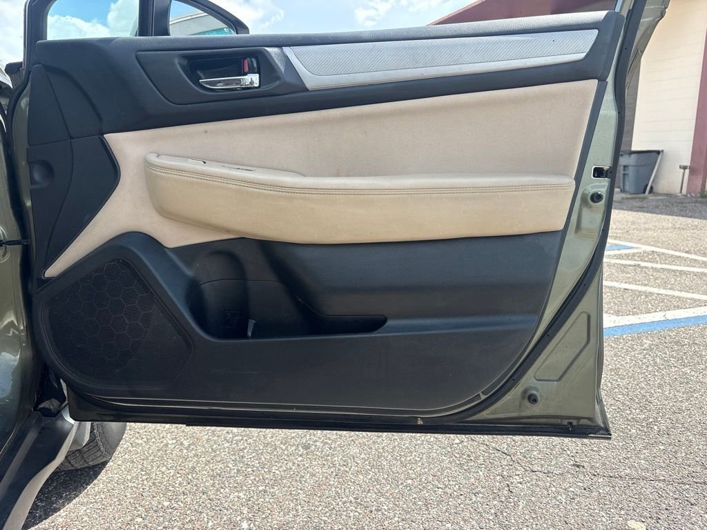 2016 Subaru Outback Premium - Photo 17