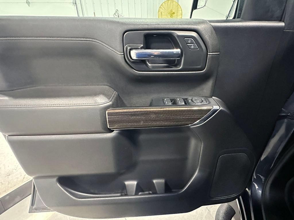 Used 2022 SHADOW GRAY METALLIC Chevrolet RST image 23