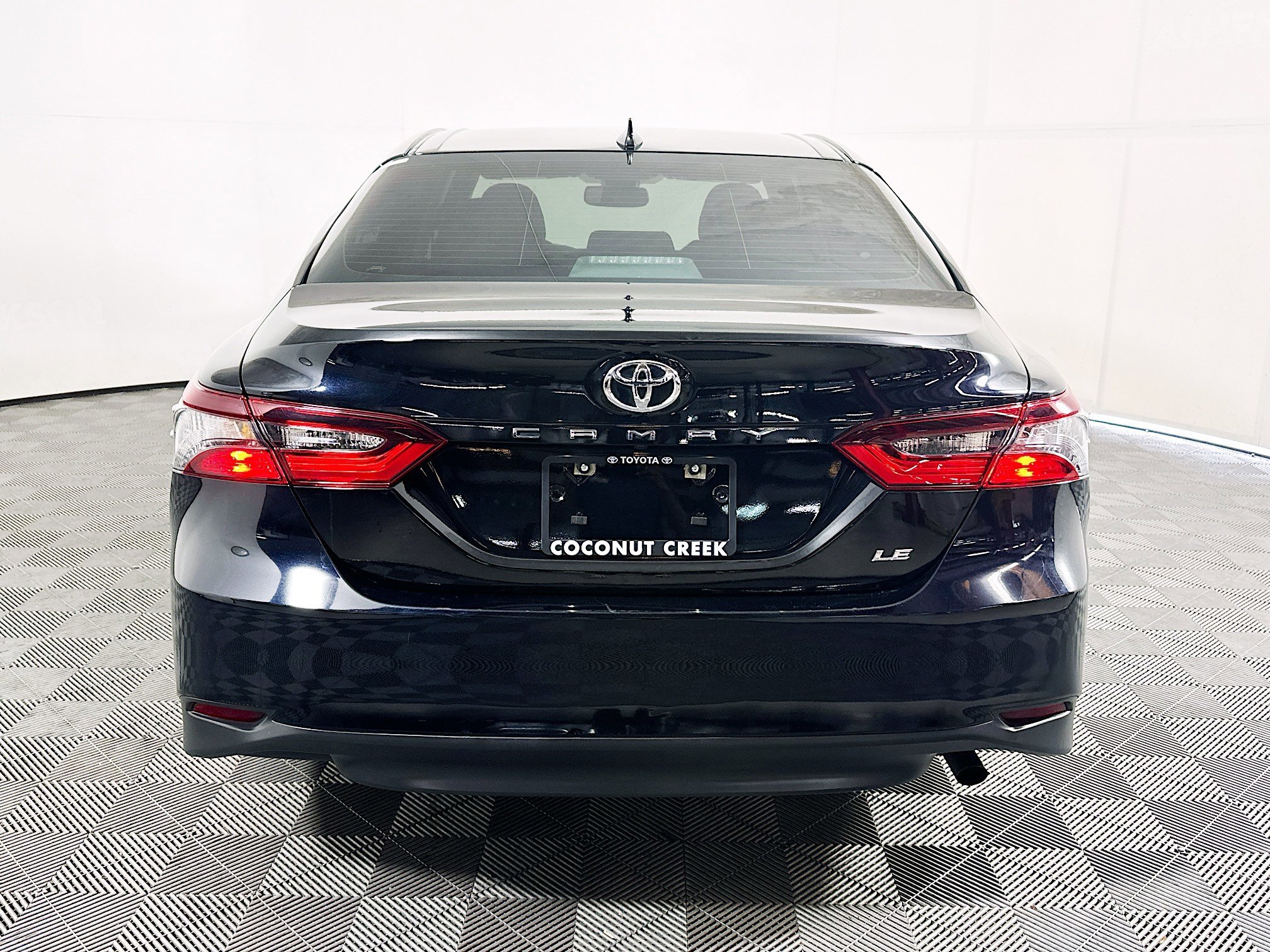 2024 Toyota Camry thumbnail 6