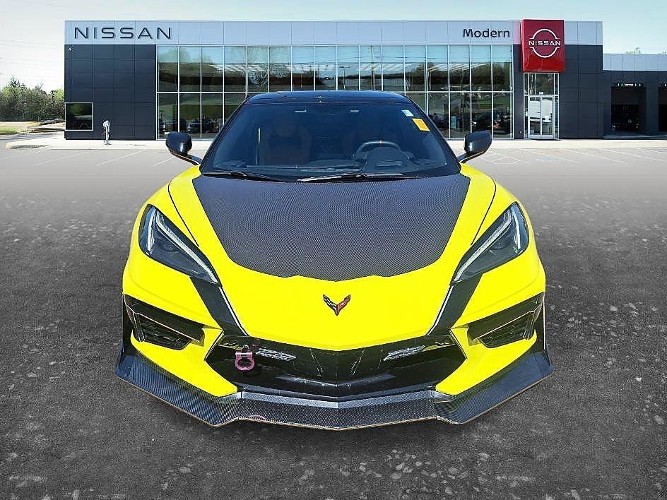 Used 2020 Accelerate Yellow Metallic Chevrolet 2LT image 2