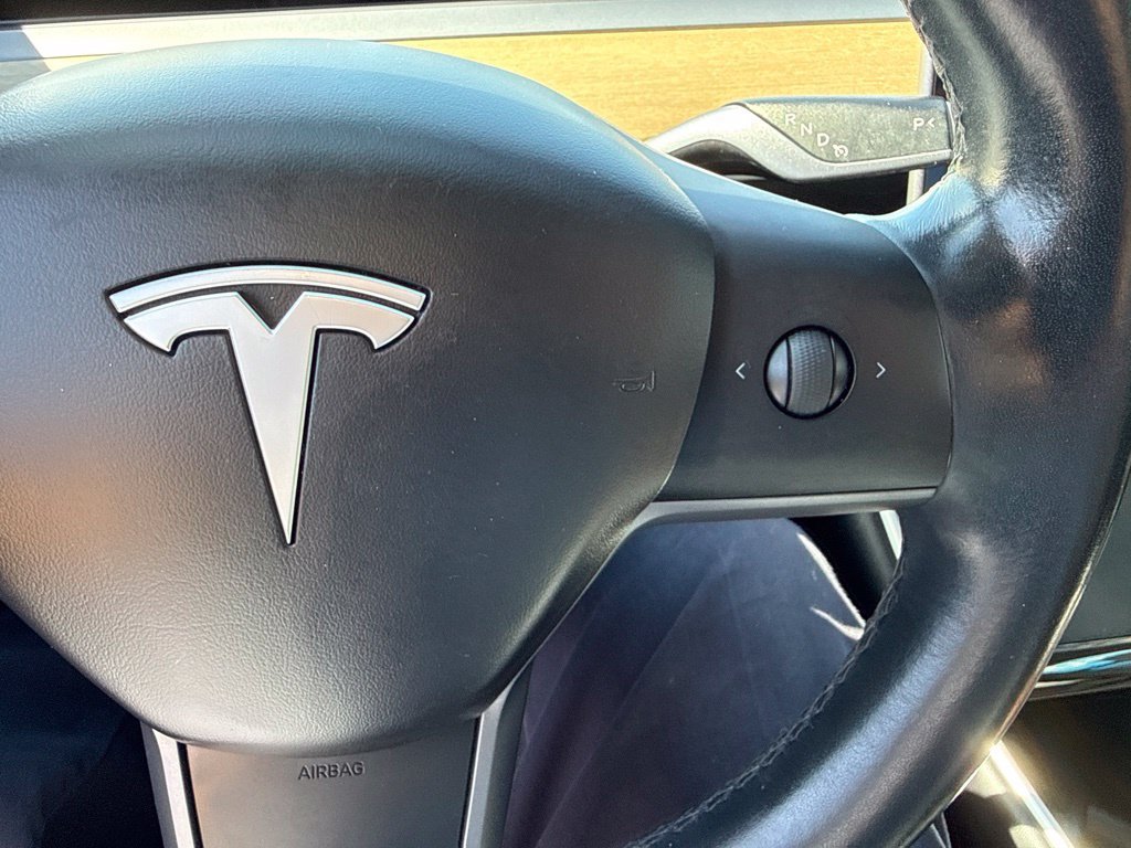 Used 2018 Blue Tesla Long Range image 24