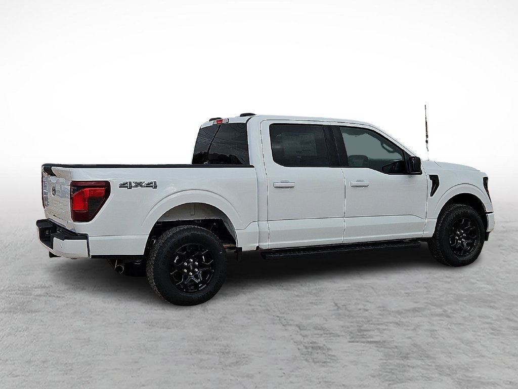 New 2026 Oxford White Ford XLT image 11