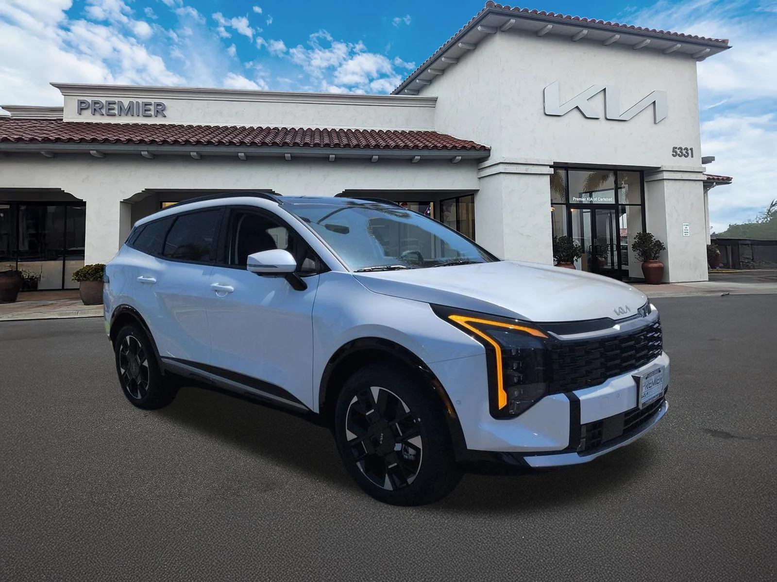 New 2026 Snow White Pearl Kia SX Prestige image 2