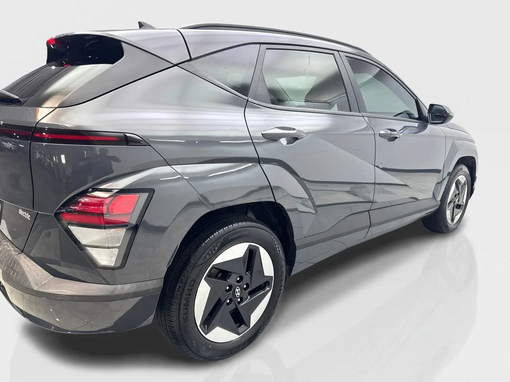 Used 2024 Gray Hyundai SEL image 13