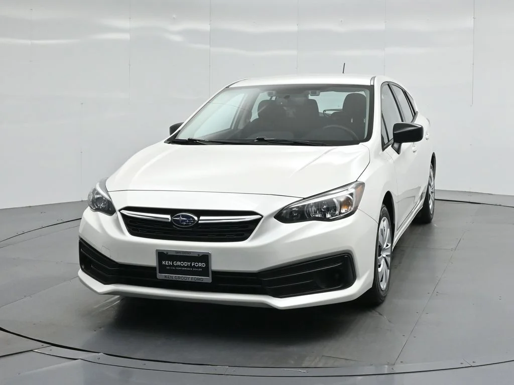 Used 2021 White Subaru Base image 49