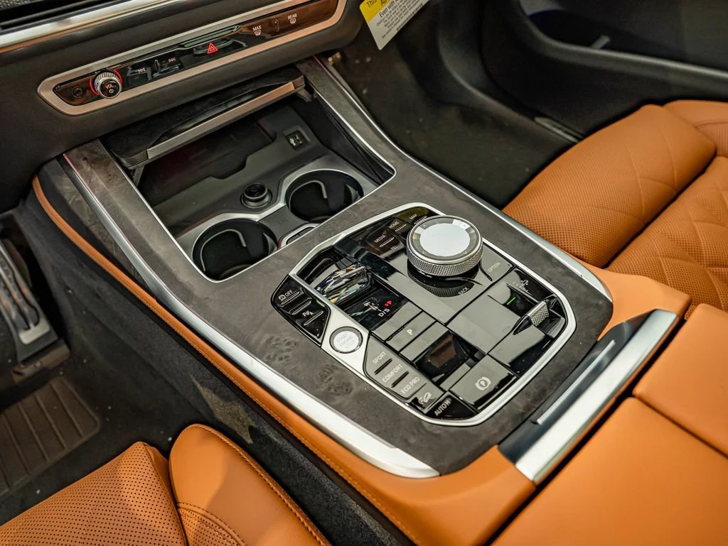 New 2027 Carbon Black Metallic BMW xDrive40i image 28